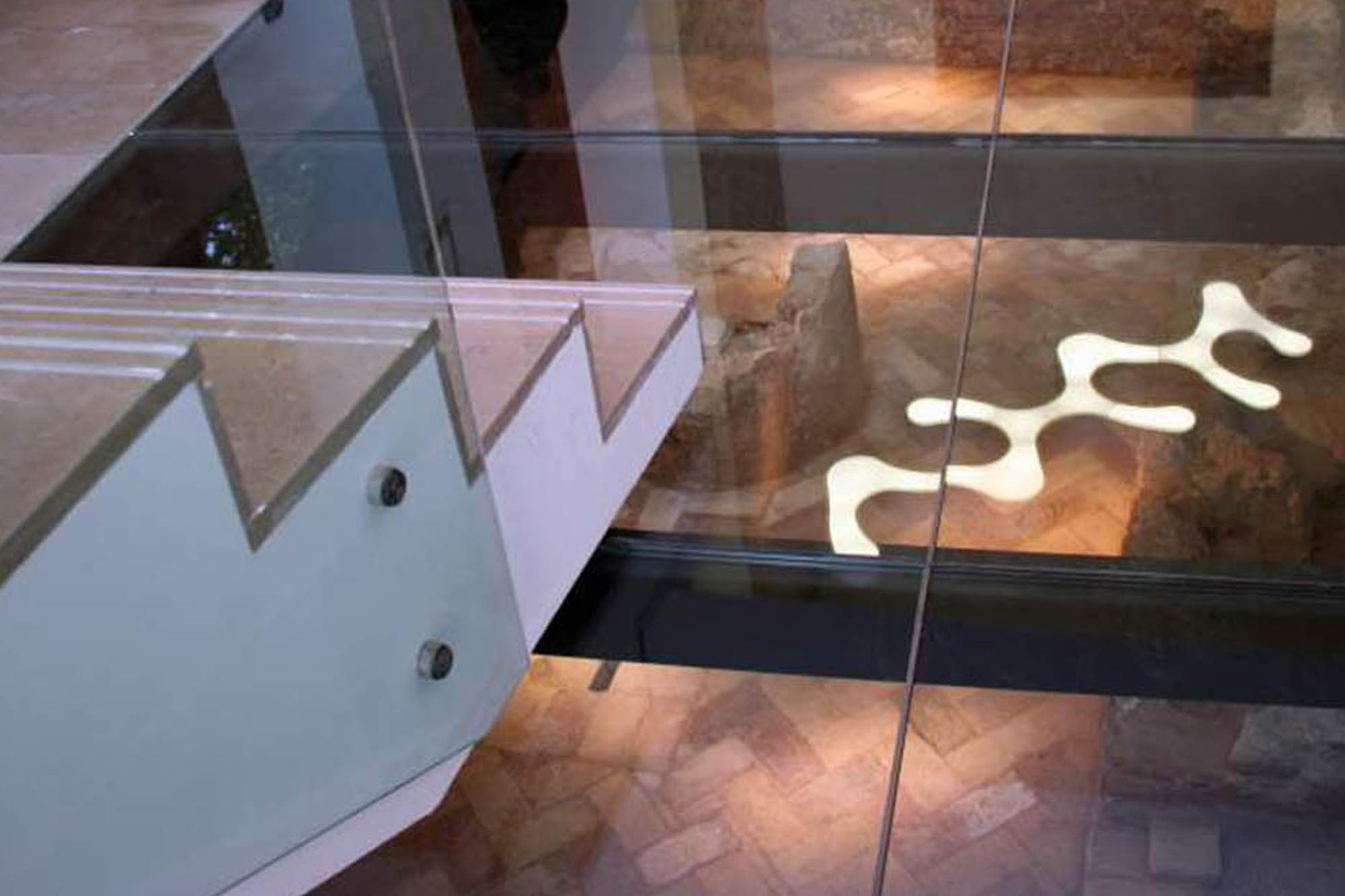 Suelos cristal pisables